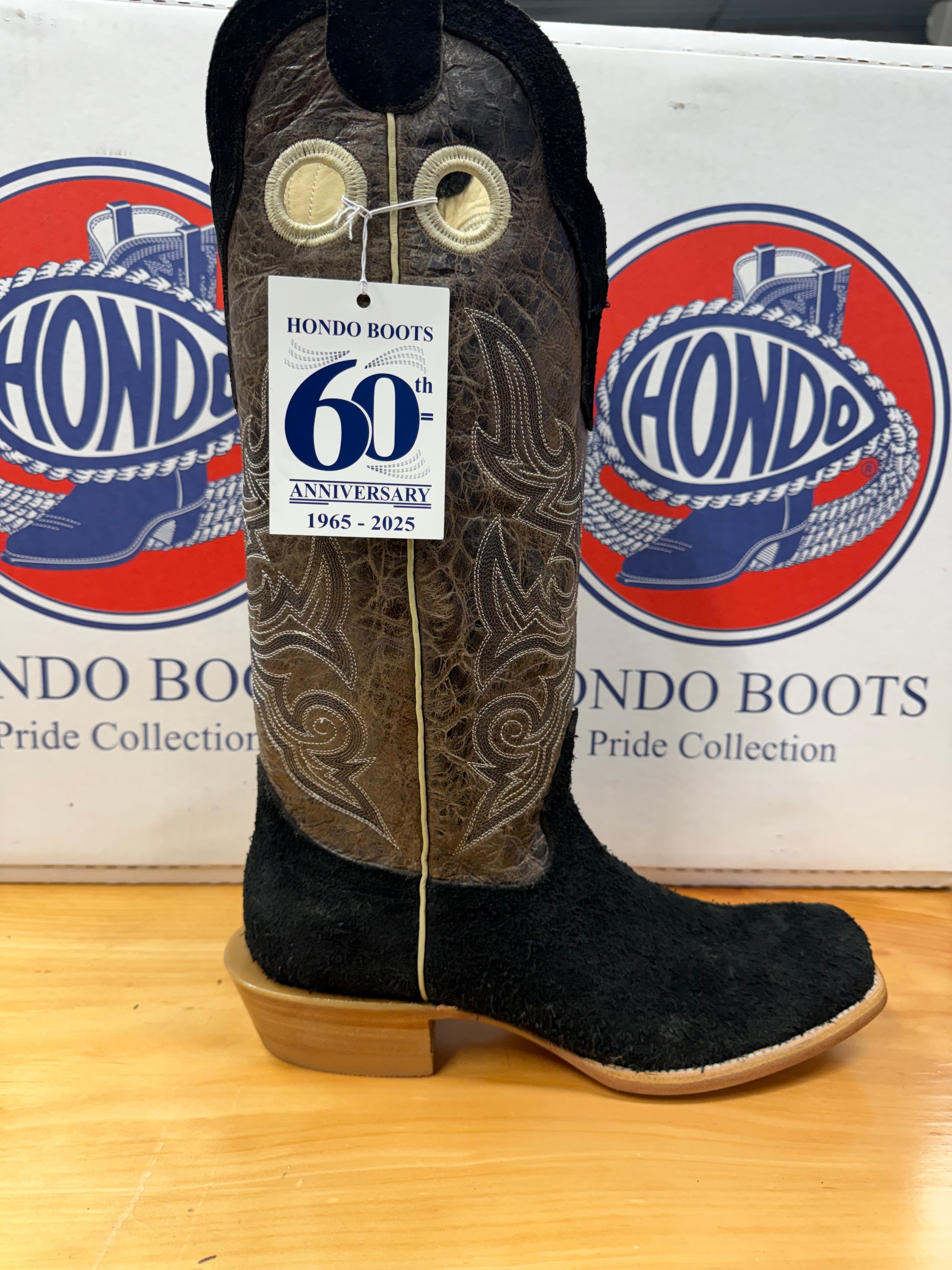 Hondo | Black Rough Out Cowboy Boots – 16″ Brown Crater Top