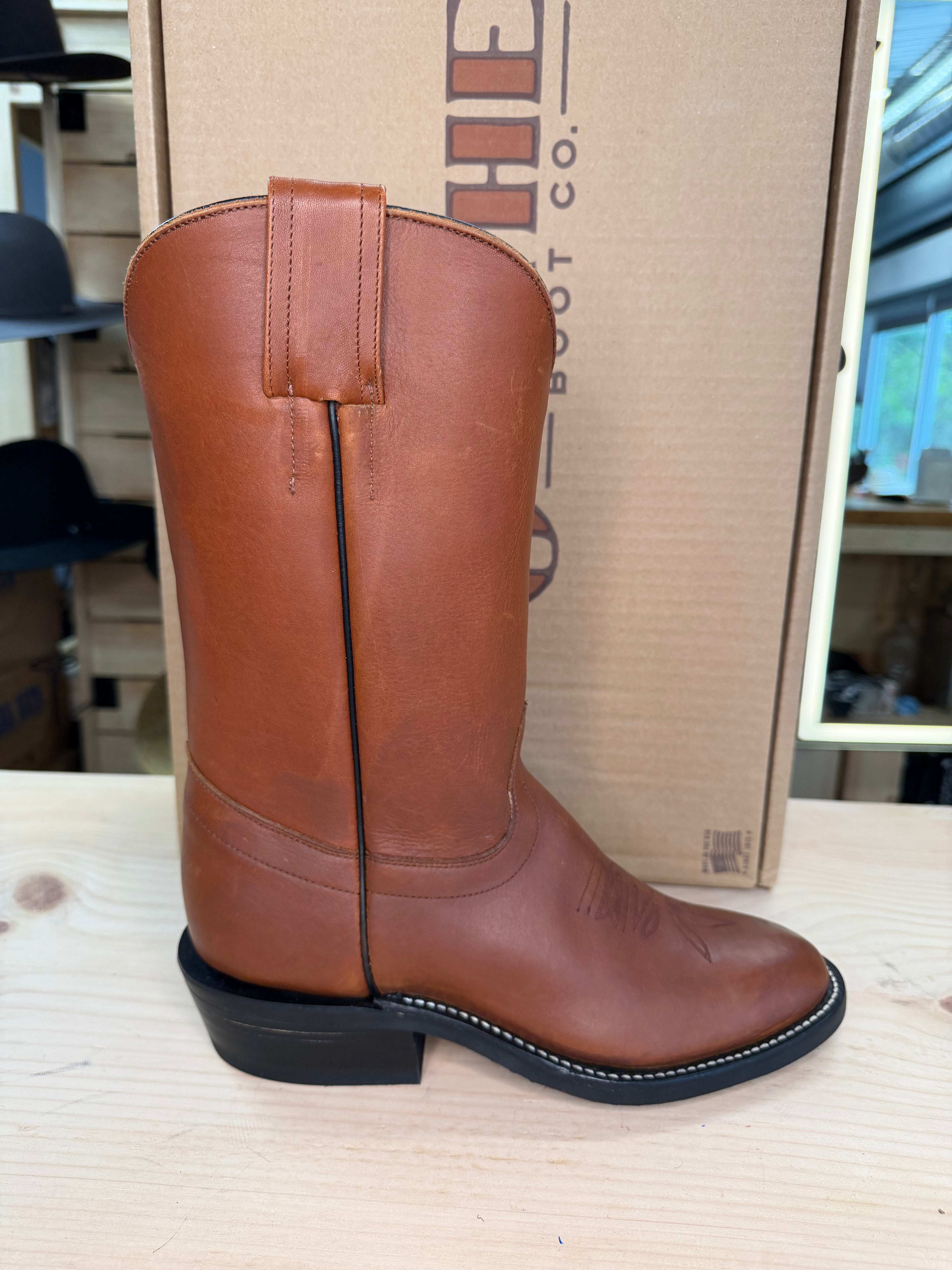 Olathe | Brown Mule 9050